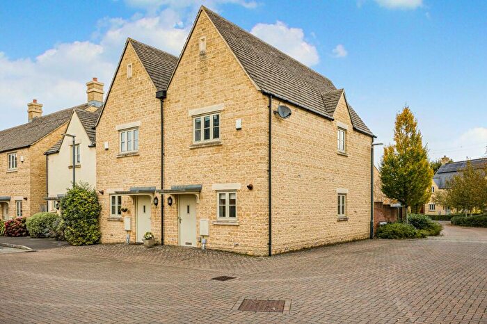 2 Bedroom End Of Terrace House For Sale In Buncombe Way, Cirencester, Gloucestershire, GL7