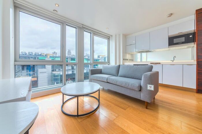 Studio To Rent In Ontario Tower, Fairmont Avenue, Canary Wharf, London, E14