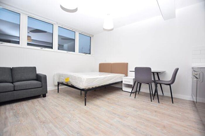 Apartment To Rent In Walk Mill, Dun Works, Dun Lane, Sheffield, S3