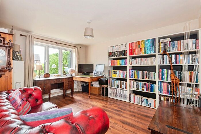 3 Bedroom Detached House For Sale In Thepps Close, South Nutfield, Redhill, Surrey, RH1