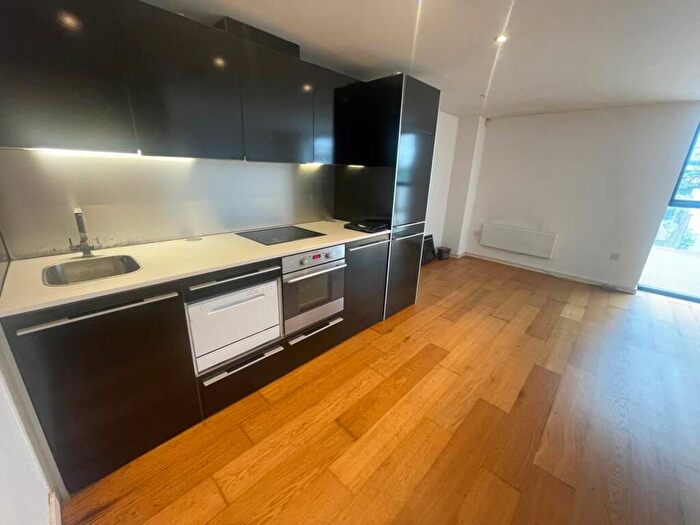 2 Bedroom Apartment To Rent In Skypark Road, Bristol, BS3