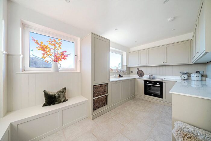 4 Bedroom Terraced House For Sale In Lunar Close, Biggin Hill, Westerham, Kent, TN16