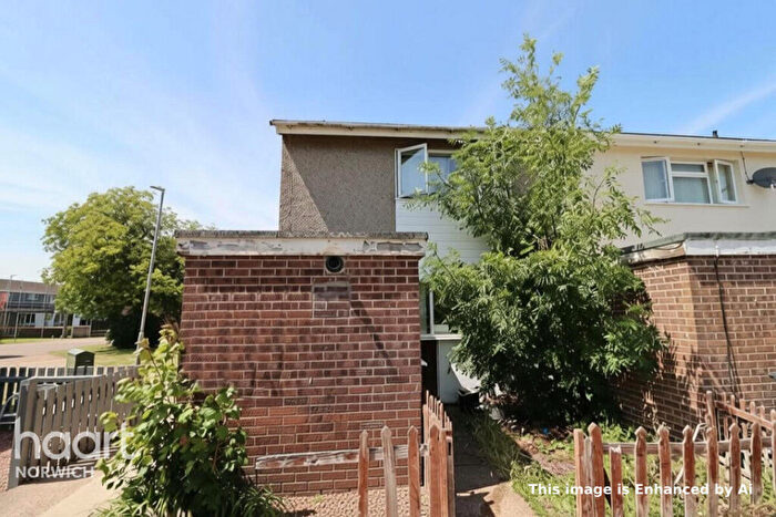 3 Bedroom End Of Terrace House To Rent In Knowland Grove, Norwich, NR5