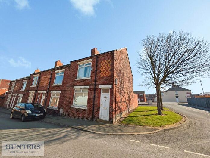 3 Bedroom End Of Terrace House For Sale In Grant Street, Horden, County Durham, SR8