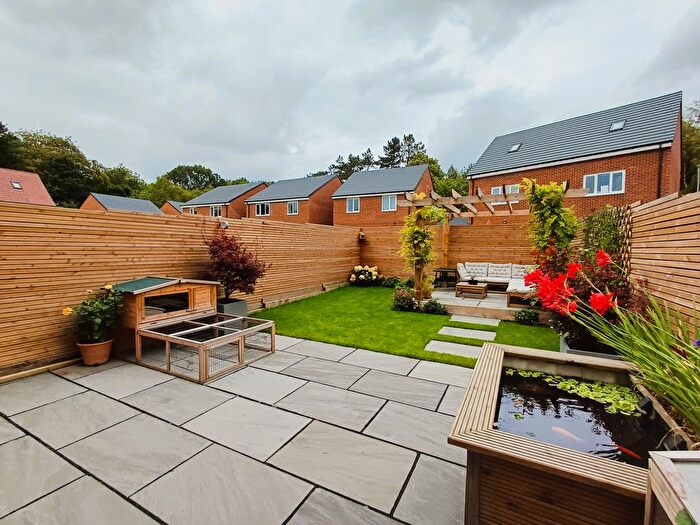 3 Bedroom Semi-detached House For Sale In Alder Gardens, Newton Aycliffe, DL5