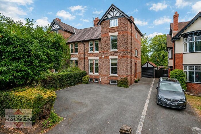 4 Bedroom Semi-Detached House For Sale In Harboro Road, Sale, M33