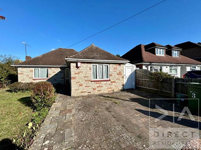 3 Bedroom Bungalow To Rent In West Farm Close, Ashtead, KT21