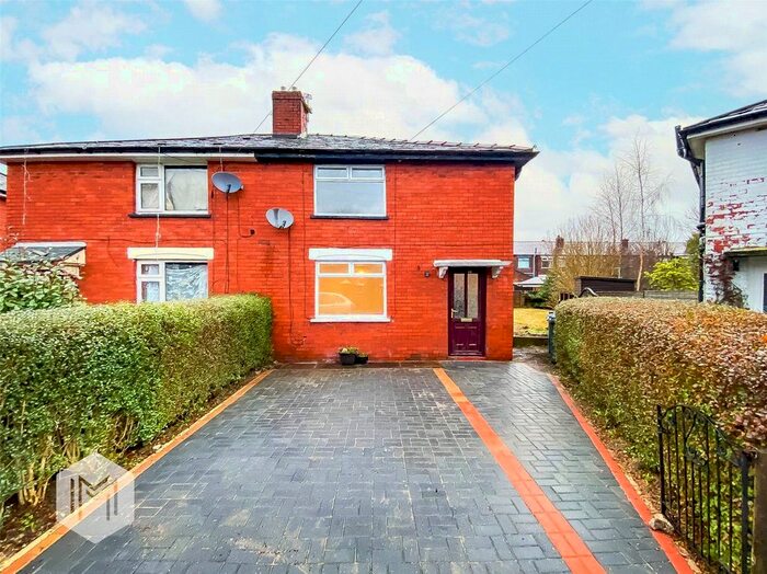 3 Bedroom Semi-Detached House To Rent In Seddon Avenue, Radcliffe, Manchester, Greater Manchester, M26