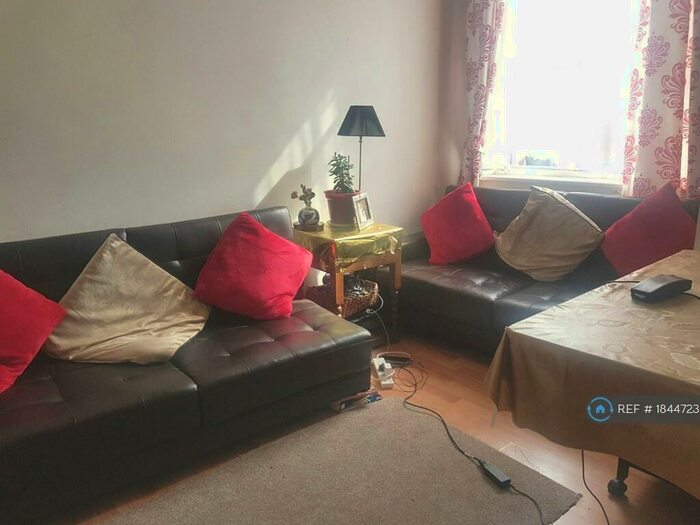 2 Bedroom Flat To Rent In Cricklewood Broadway, Cricklewood, NW2