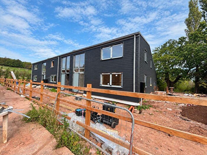 4 Bedroom End Of Terrace House For Sale In Primrose Barn, Hints Lane, Hints., B78