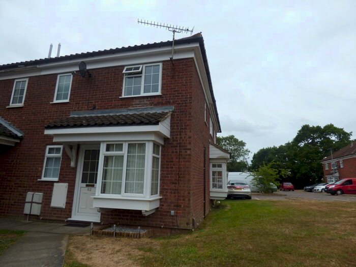 1 Bedroom Terraced House To Rent In Milverton Green, Luton, LU3