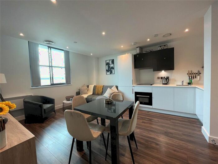 1 Bedroom Apartment To Rent In New Eton House, Bath Road, Slough, Berkshire, SL1