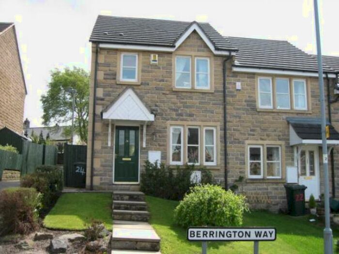 3 Bedroom End Of Terrace House To Rent In Berrington Way, Oakworth, Keighley, West Yorkshire, BD22