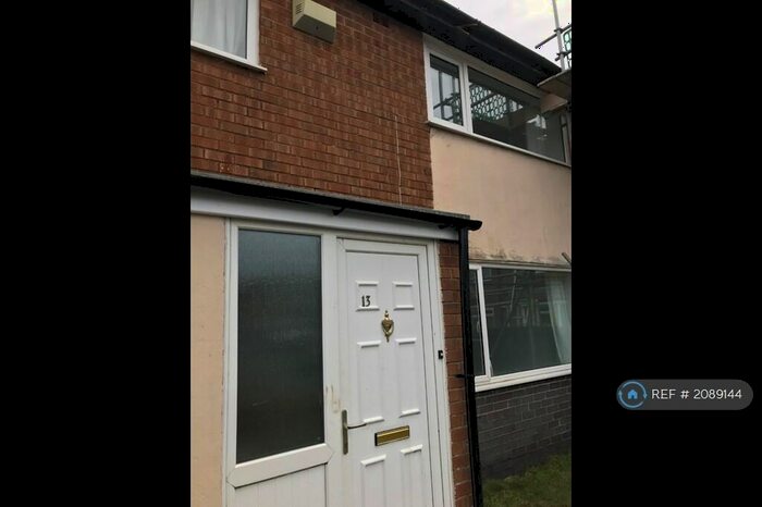 3 Bedroom Terraced House To Rent In Beachley Road, Preston, PR2