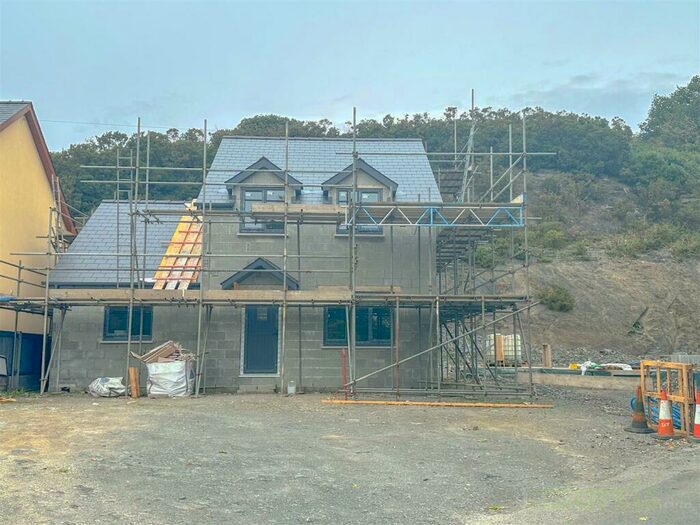 4 Bedroom Detached House For Sale In The Old Forge, Cenarth, Newcastle Emlyn, SA38