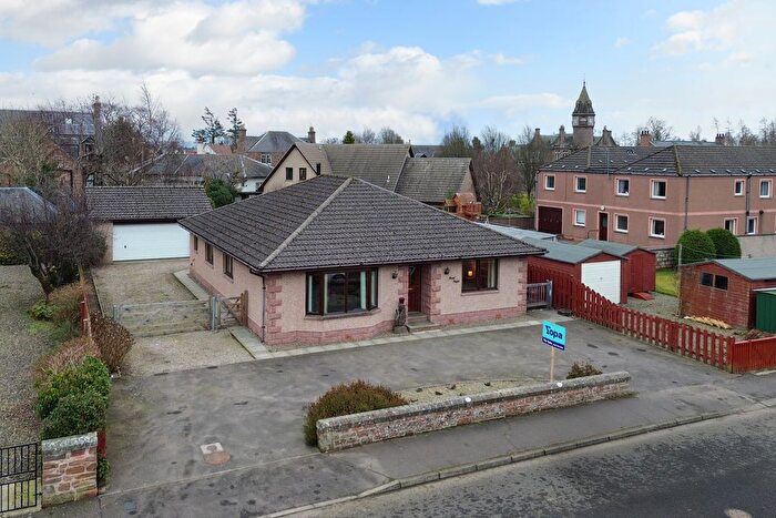 4 Bedroom Detached Bungalow For Sale In Dalhousie Street, Edzell, Brechin, DD9