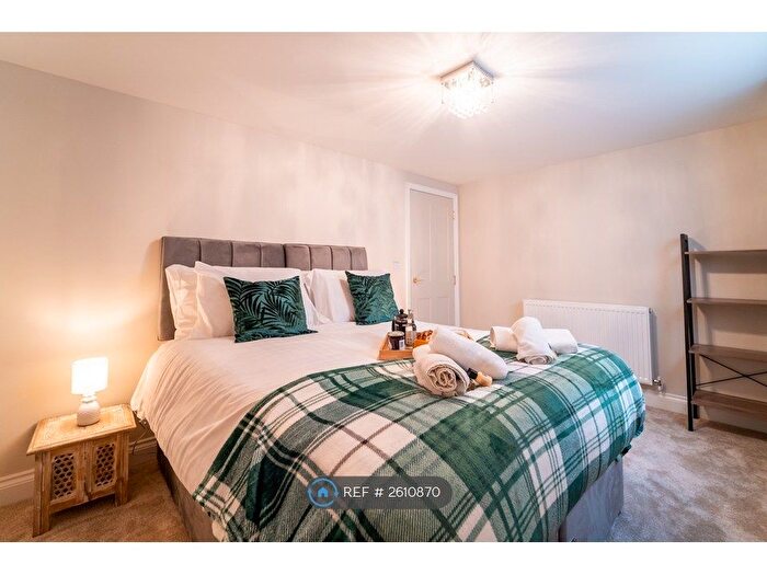 2 Bedroom Flat To Rent In Calthorpe House, Great Yarmouth, NR30