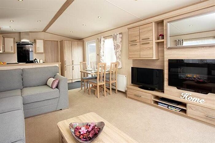 2 Bedroom Mobile/park Home For Sale In Talybont, LL43