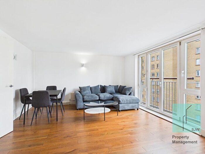 2 Bedroom Apartment To Rent In Westferry Road, Franklin Building, E14