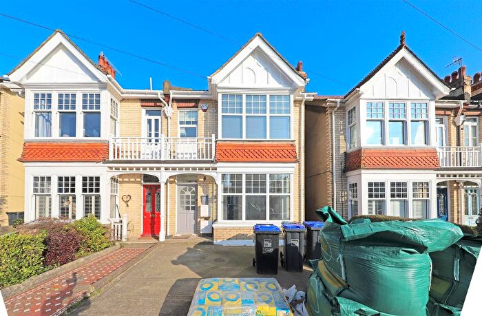 1 Bedroom Flat To Rent In Southview Road, Southwick, Brighton, BN42