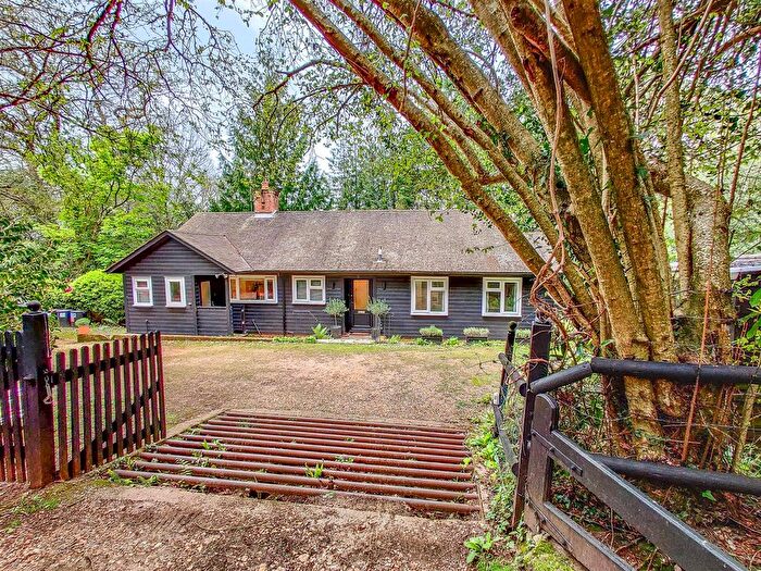 3 Bedroom Detached House To Rent In The Cross, Burley, Ringwood, BH24