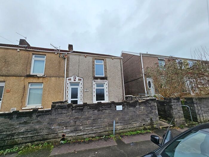 2 Bedroom End Of Terrace House To Rent In Dinas Street, Swansea, SA6