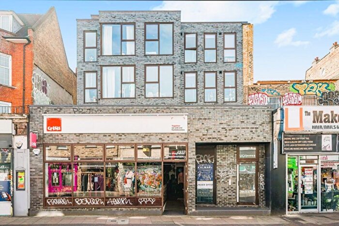 2 Bedroom Flat To Rent In Rye Lane, London, SE15