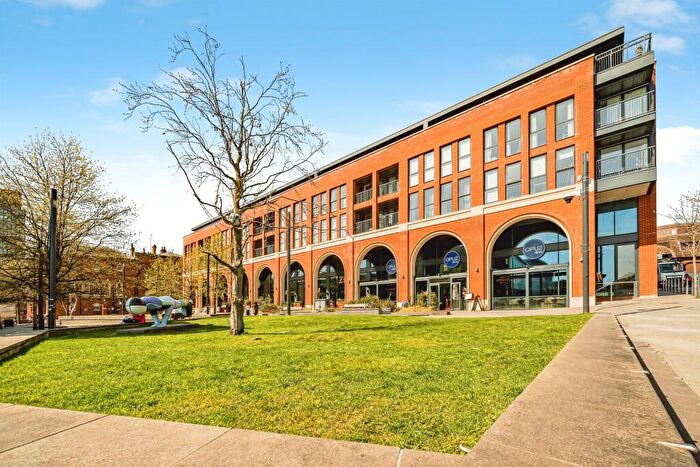 1 Bedroom Flat For Sale In Exchange Street, Aylesbury, HP20