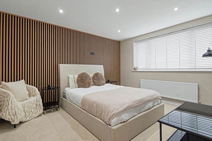 2 Bedroom Semi-Detached Bungalow For Sale In Croome Close, Coventry, CV6