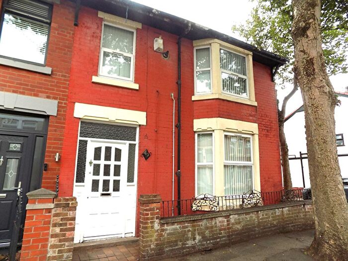 3 Bedroom Terraced House To Rent In Devonfield Road, Liverpool, L9