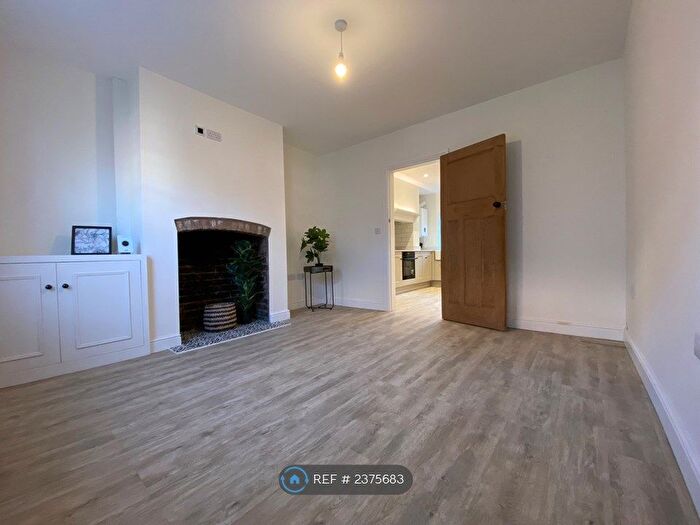 2 Bedroom Terraced House To Rent In Albert Street, Newark, NG24