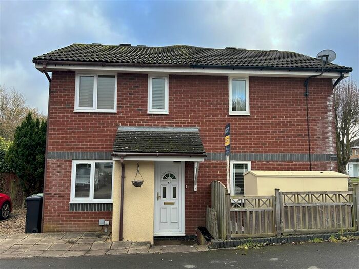 1 Bedroom Detached House To Rent In The Cornfields, Hatch Warren, Basingstoke, RG22