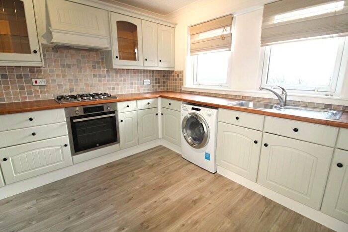 1 Bedroom Flat To Rent In High Parksail, Erskine, PA8
