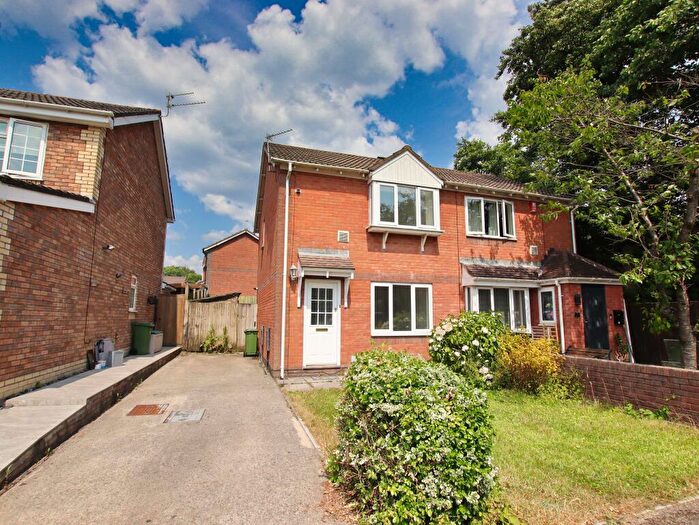 2 Bedroom Semi-Detached House For Sale In Larch Drive, Cross Inn, Llantrisant, Pontyclun, CF72