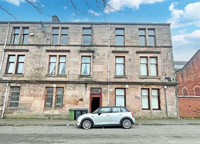 1 Bedroom Flat For Sale In Macdougall Street, Greenock, PA15