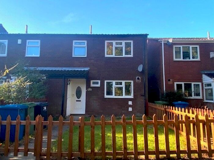 3 Bedroom Terraced House To Rent In Trefoil, Tamworth, Staffordshire B77