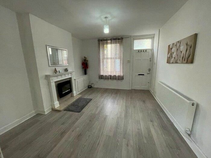 3 Bedroom Terraced House To Rent In Rawson Street, Burnley, BB10