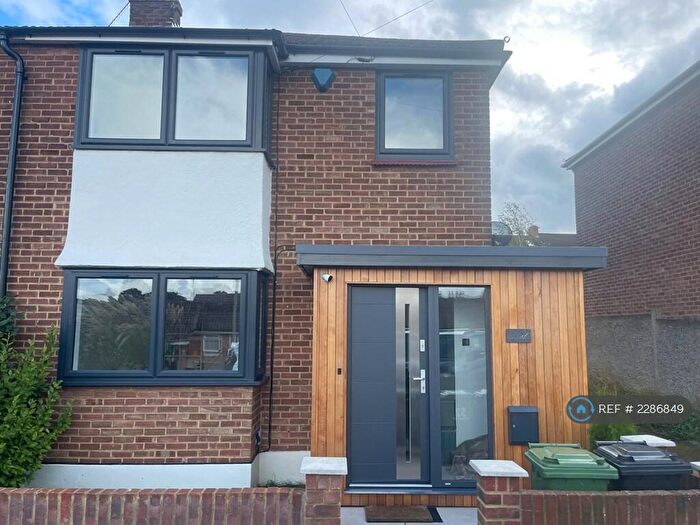 3 Bedroom Semi-Detached House To Rent In Central Park Gardens, Chatham, ME4