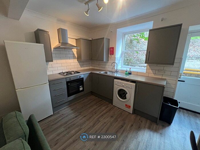 4 Bedroom Flat To Rent In Richmond Terrace, Clifton, Bristol, BS8
