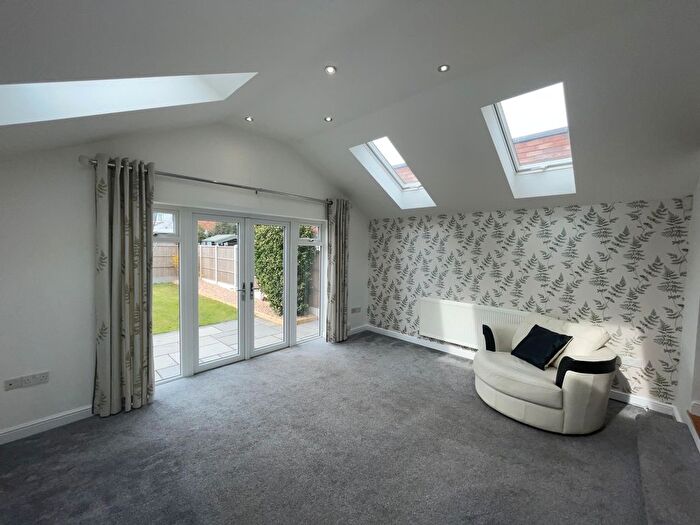 3 Bedroom Property To Rent In Thorpe Street, Burntwood, WS7