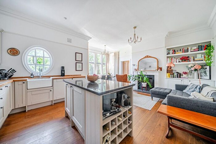 2 Bedroom Flat For Sale In Cambalt Road, Putney, London, SW15