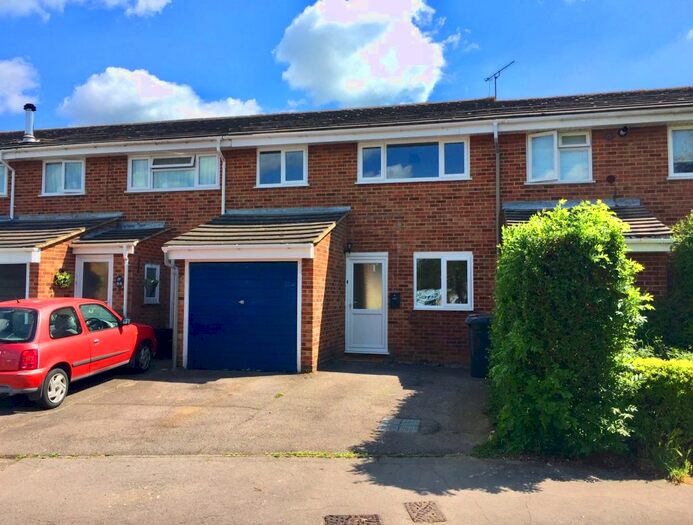 3 Bedroom House To Rent In Crocus Way, Chelmsford, CM1