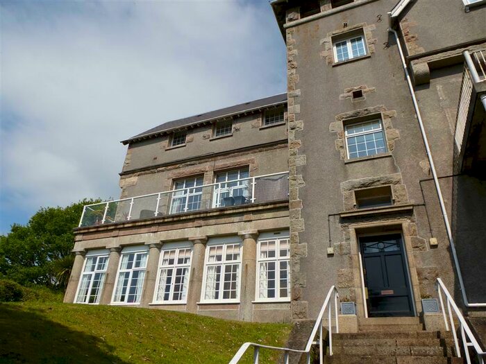 3 Bedroom Flat To Rent In Crescent Road, Ivybridge, PL21