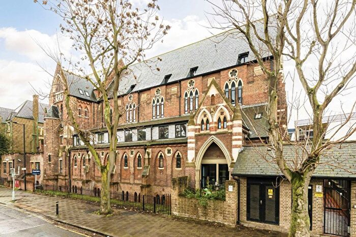 2 Bedroom Flat For Sale In Lynton Road, Bermondsey, SE1