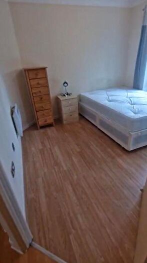 2 Bedroom Flat To Rent In Quayside Drive, CO2