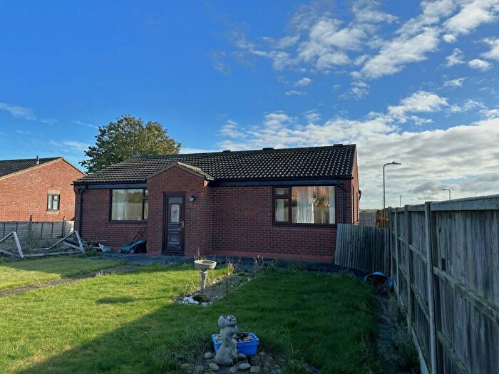 2 Bedroom Bungalow For Sale In Walkers Way, Barrowby, Grantham, NG32