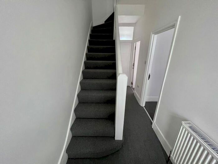 4 Bedroom Terraced House To Rent In Priory Avenue, Walthamstow, E17