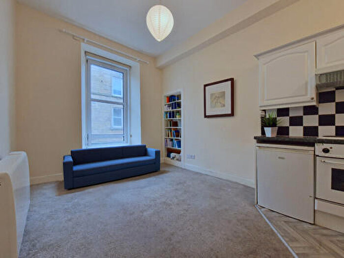 1 Bedroom Flat To Rent In Ramsay Place, Edinburgh, EH15