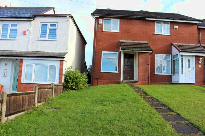 2 Bedroom Semi-Detached House To Rent In Maypole Hill, Halesowen B63