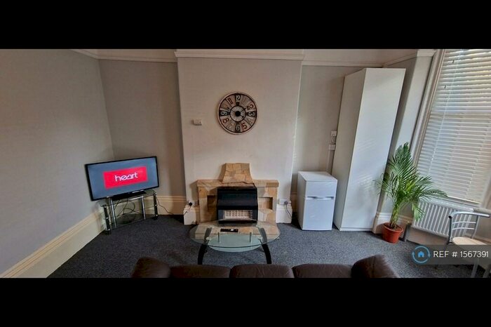 1 Bedroom Flat To Rent In Princes Avenue, Hull, HU5